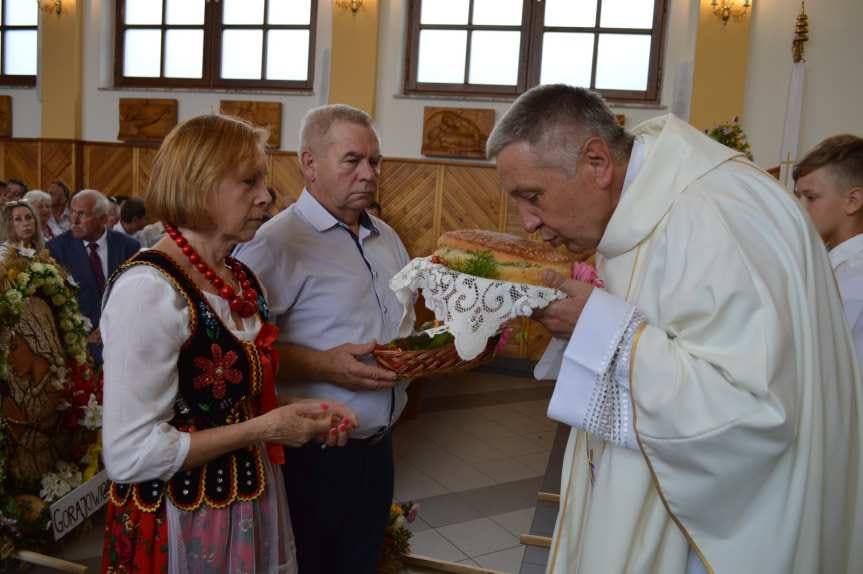 Dożynki w Bierówce. Rolnicy z gminy Jasło dziękowali za plony