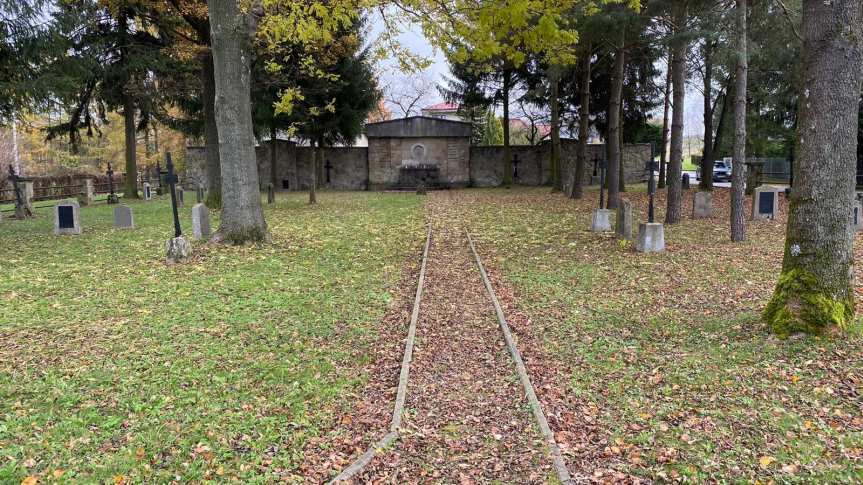 Cmentarz nr 16 w Osobnicy