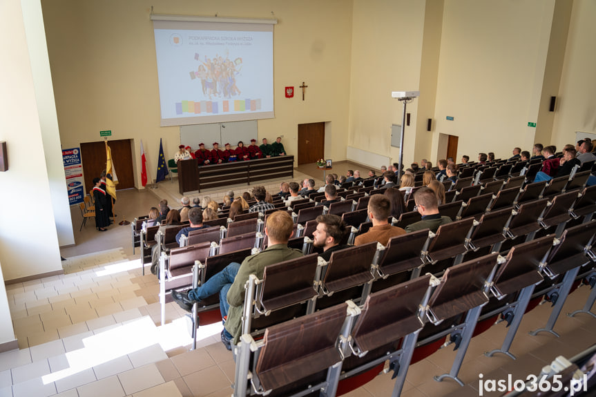 Aula główna Podkarpackiej Szkoły Wyższej im. bł. ks. Władysława Findysza w Jaśle