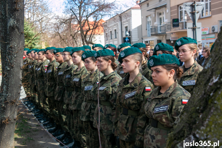 Uroczystości upamiętniające 82. rocznicę Zbrodni Katyńskiej i 12. rocznicę Katastrofy Smoleńskiej w Jaśle