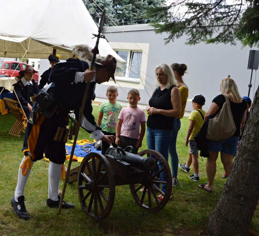 Jasło. Piknik historyczny: złoty wiek