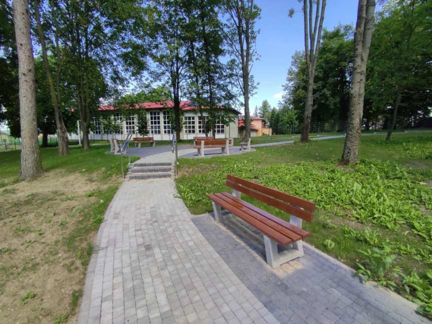 Odnowiony park w Tarnowcu