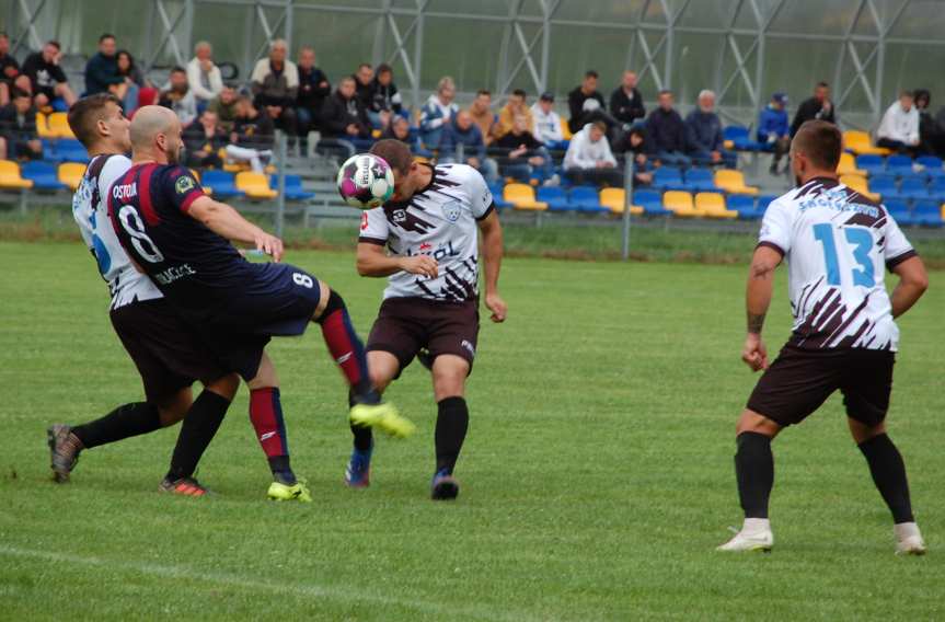 Piłka nożna. V liga. Derby walki w Kołaczycach