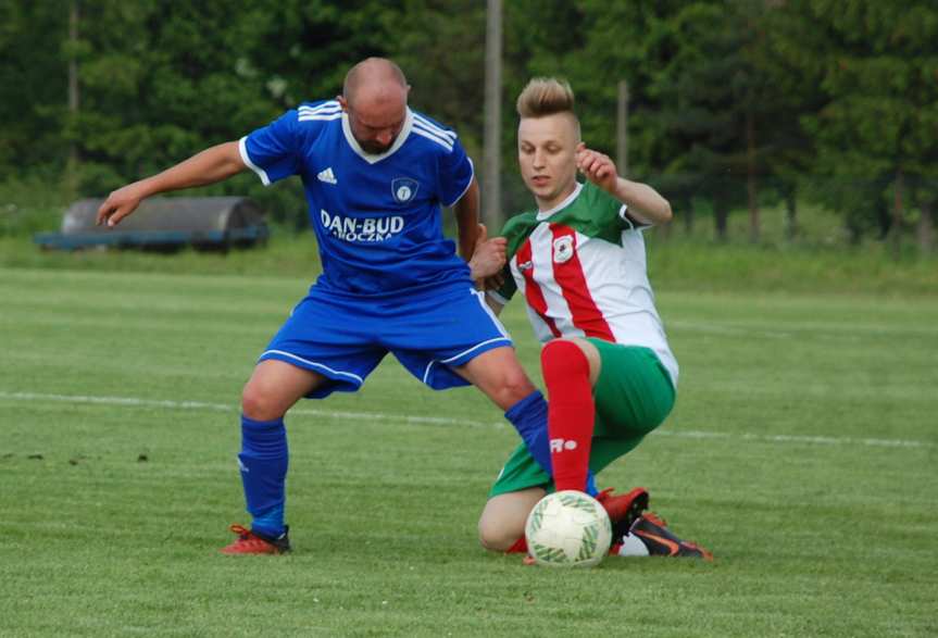 Piłka nożna. V liga. Strzelecka niemoc Tempa Nienaszów. Brzozovia skorzystała z „prezentów”