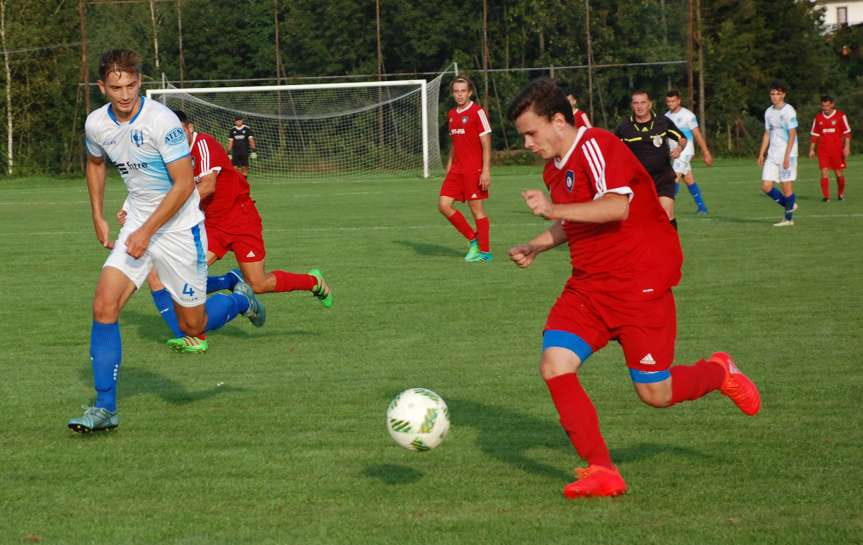 Runda jesienna w V lidze. Tempo Nienaszów postrachem faworytów