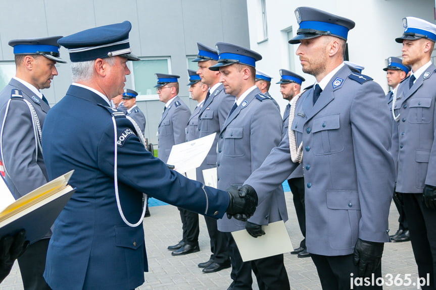 Wręczenie akt mianowania na wyższe stopnie policji w Jaśle