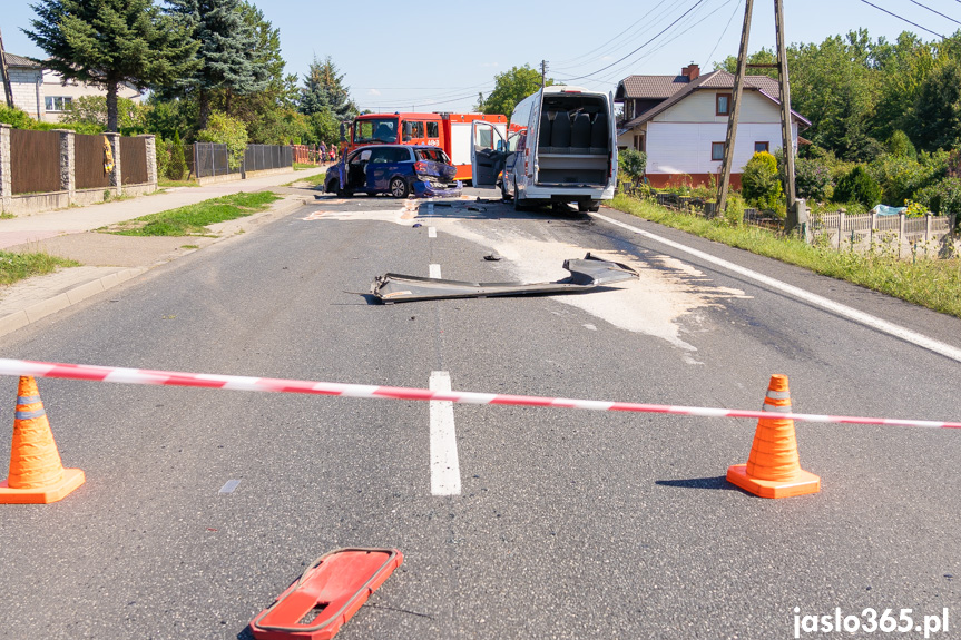 Wypadek w Kołaczycach na DK73