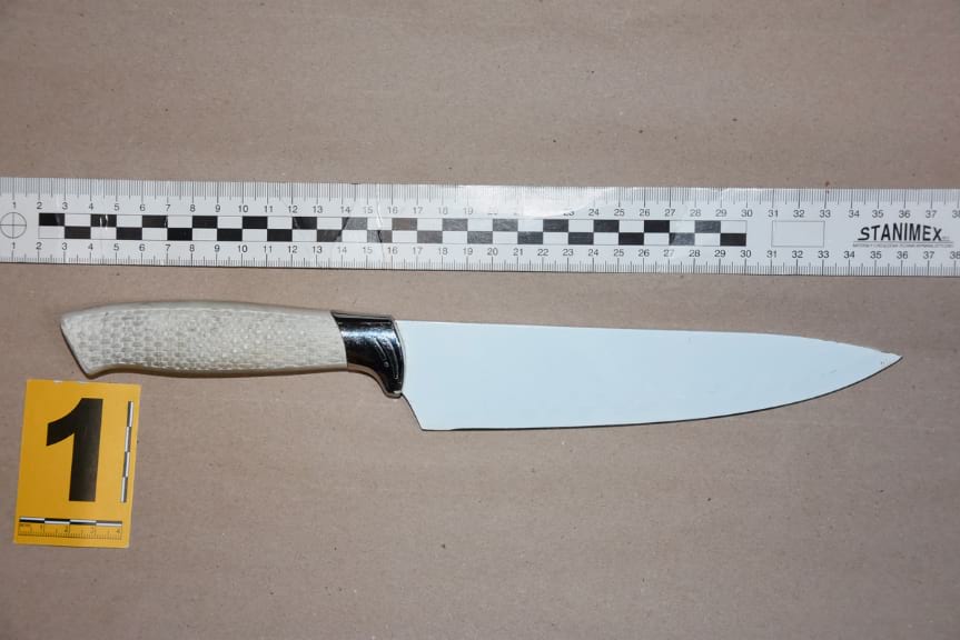30-latek zaatakował sprzedawcę nożem