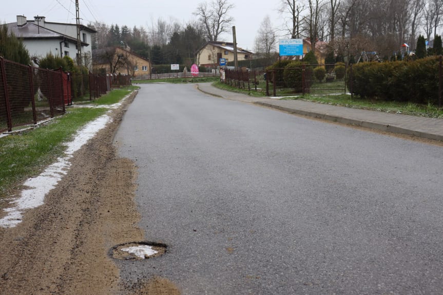 Będzie bezpieczniej. Remont drogi w Wolicy