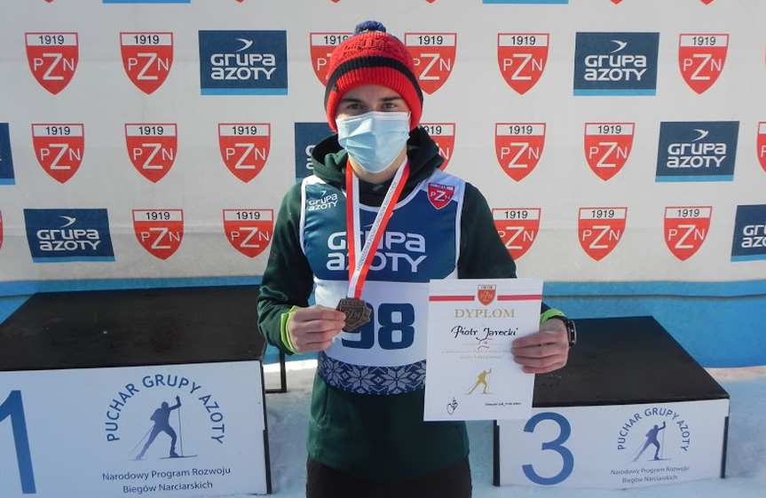 Brązowy medal Piotra Jareckiego w mistrzostwa Polski juniorów w biegach narciarskich