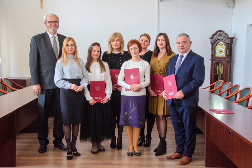 Burmistrz Jasła nagrodził nauczycieli