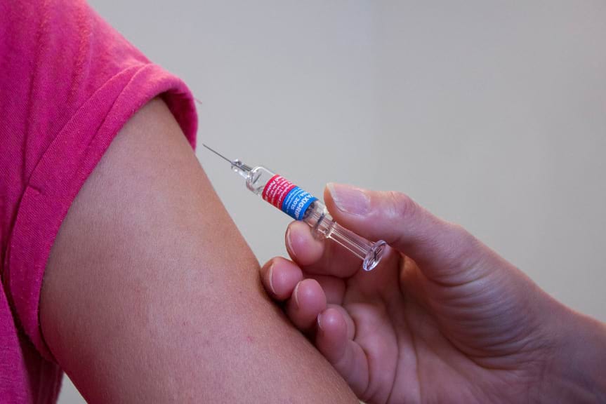 Darmowe szczepienia przeciw grypie dla osób starszych