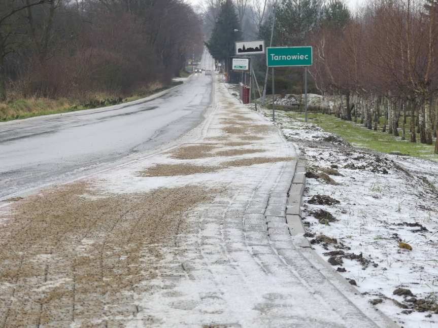 Dobrucowa. Chodnik oddany do użytku