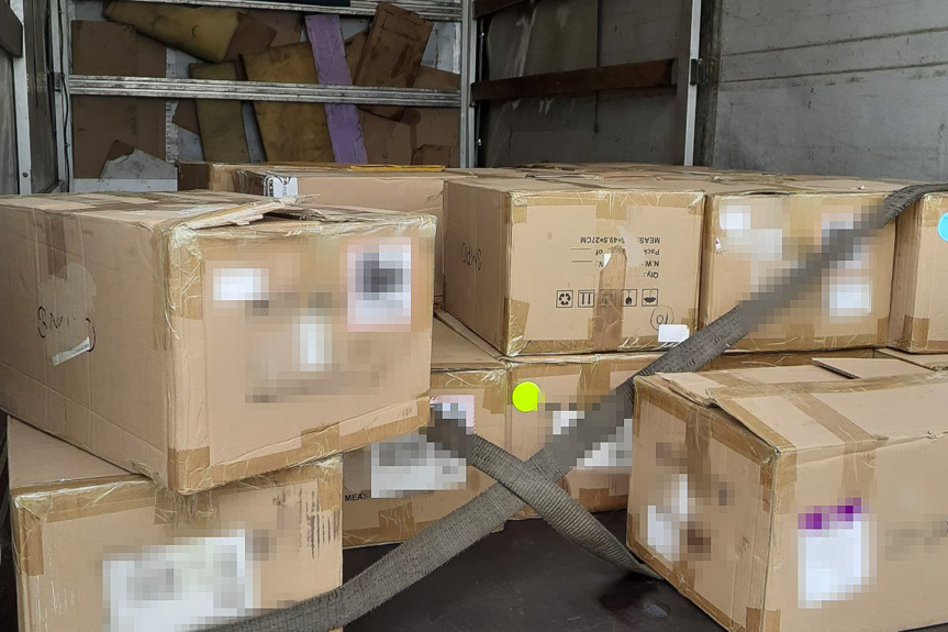 E-papierosy zamiast elektroniki. KAS rozbiła przemyt na A4 E-papierosy zamiast elektroniki. KAS rozbiła przemyt na A4