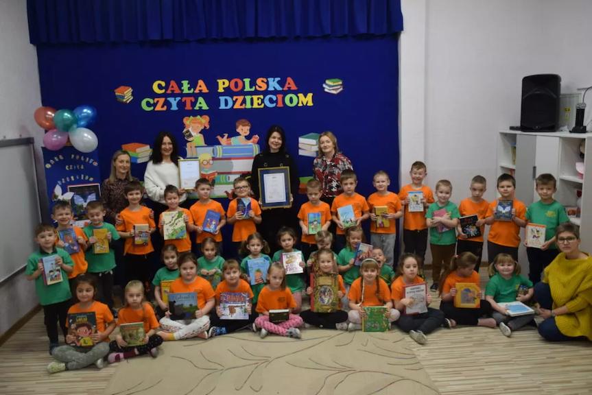 Finał kampanii "Cała Polska czyta dzieciom"