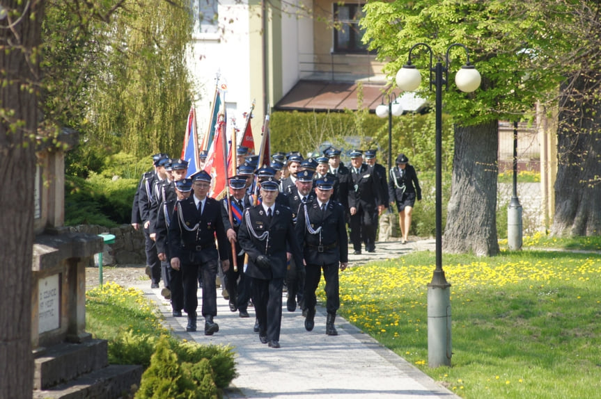 Gminne uroczystości związane z 231 rocznicą uchwalenia Konstytucji 3 Maja w Tarnowcu