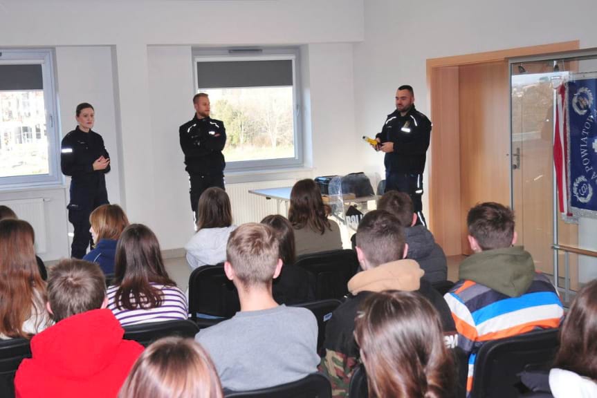"I Ty możesz zostać policjantem" - spotkanie edukacyjne w KPP w Jaśle
