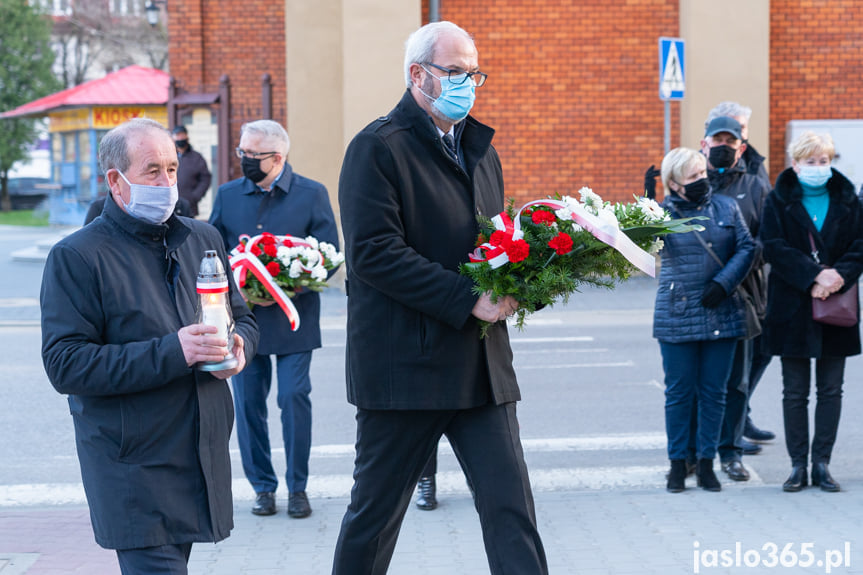 Jasło upamiętnia rocznice Katynia i Smoleńska