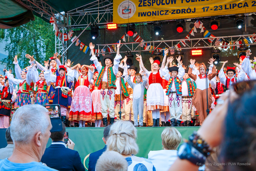 Koncert galowy "Iwonicka Bajka Leśna" Koncert galowy "Iwonicka Bajka Leśna"