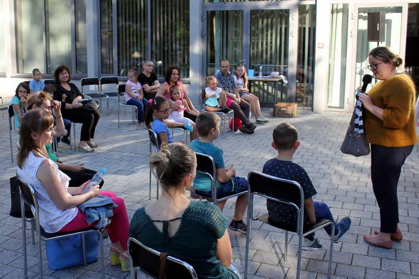 Miejska Biblioteka Publiczna w Jaśle. Spotkanie z Justyną Bednarek