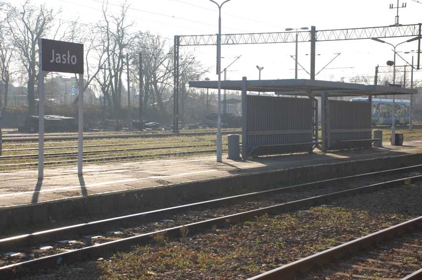 Nowe połączenia kolejowe Jasła z Krakowem i Zagórzem
