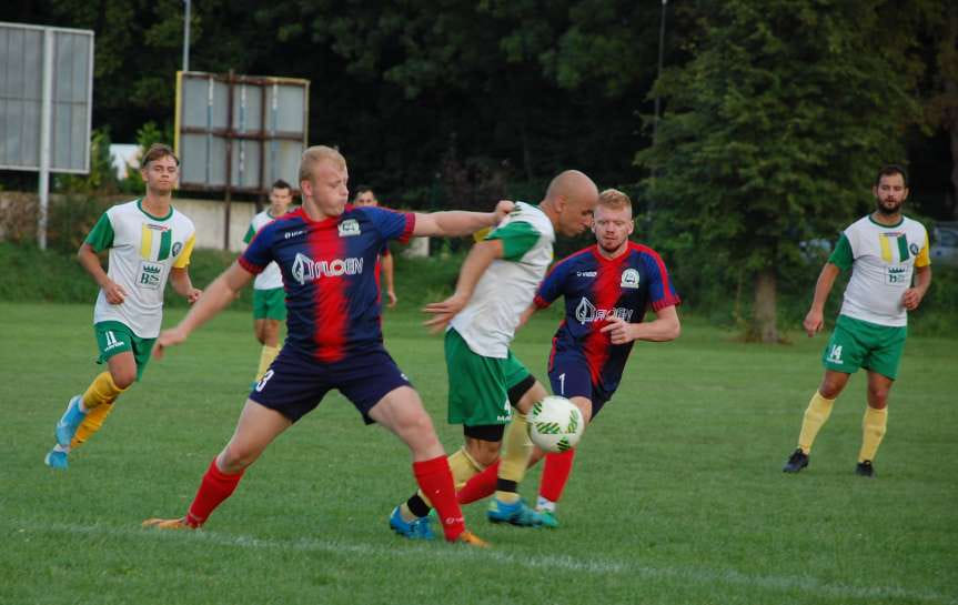 Piłka nożna. V liga krośnieńska. Skuteczność do natychmiastowej poprawy