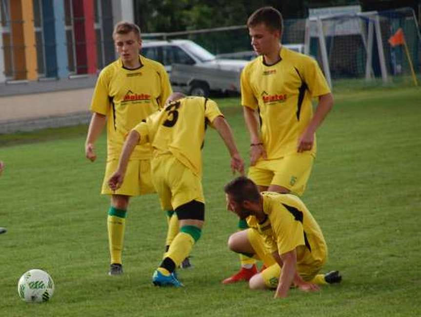 Piłka nożna. V liga krośnieńska. Tempo Nienaszów ratuje honor