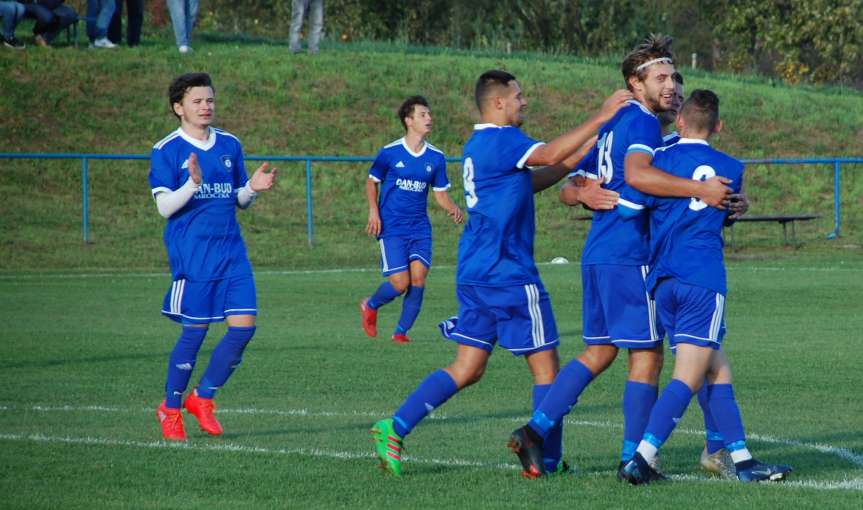 Piłka nożna. V liga krośnieńska. Tempo Nienaszów wygrało dziewiąty mecz i zostało liderem!