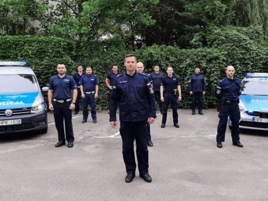 Policjanci z Jasła wsparli akcję charytatywną dla chorych dzieci #GaszynChallenge