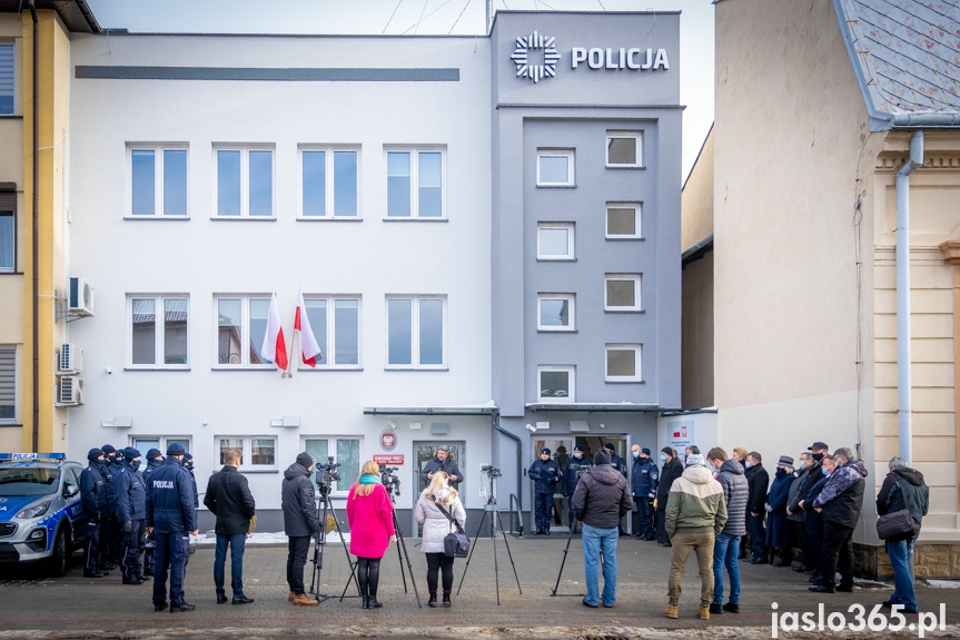 Policjanci z Nowego Żmigrodu zyskali siedzibę na miarę XXI wieku