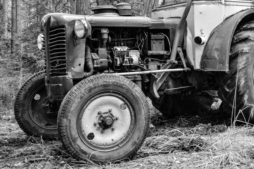 REGION. Tragiczna śmierć pod traktorem