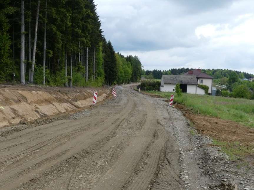 Rozbudowa drogi Siepietnica - Święcany - Lisów