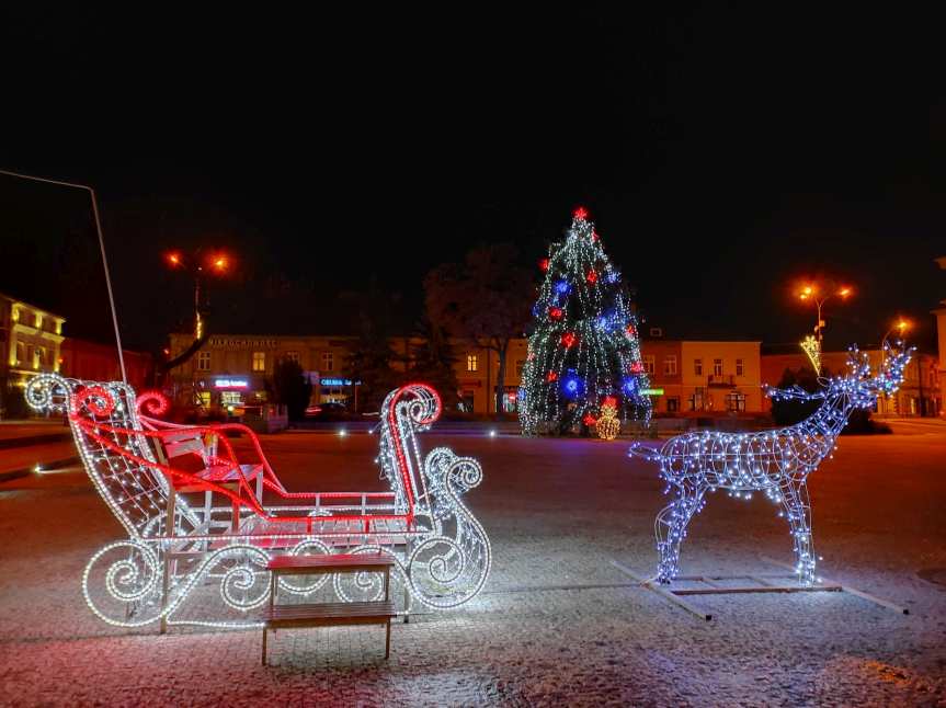 Świąteczne iluminacje na ulicach Jasła