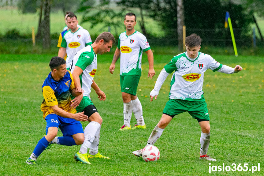 Tęcza Zręcin - Zamczysko Mrukowa 1:2