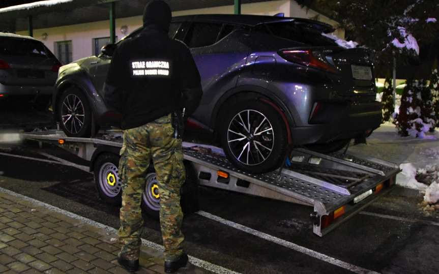 Ukrainiec próbował przemycić kradzione we Włoszech auto