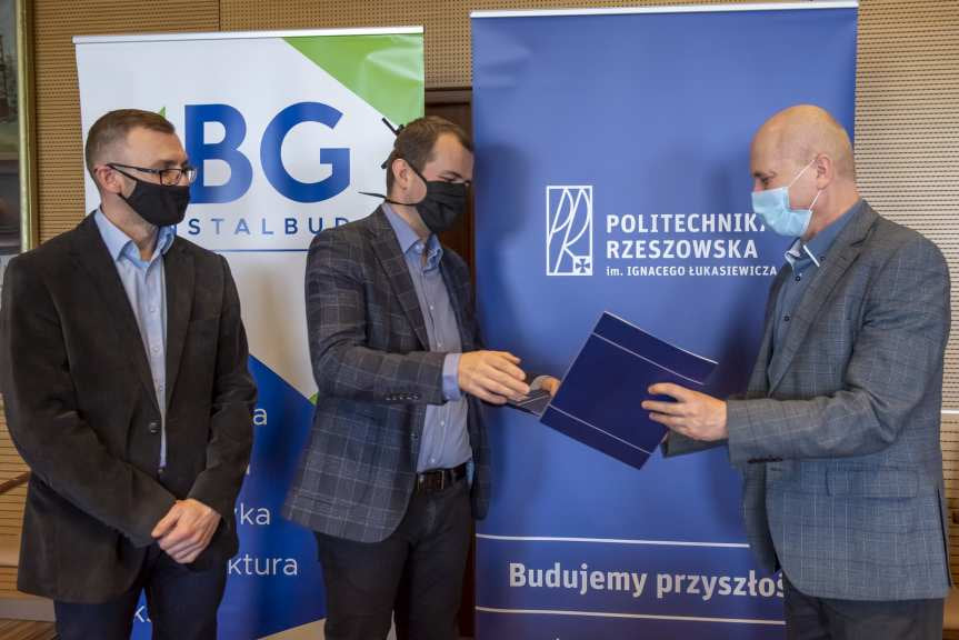 Umowa o współpracy Politechniki Rzeszowskiej z IBG Instalbud