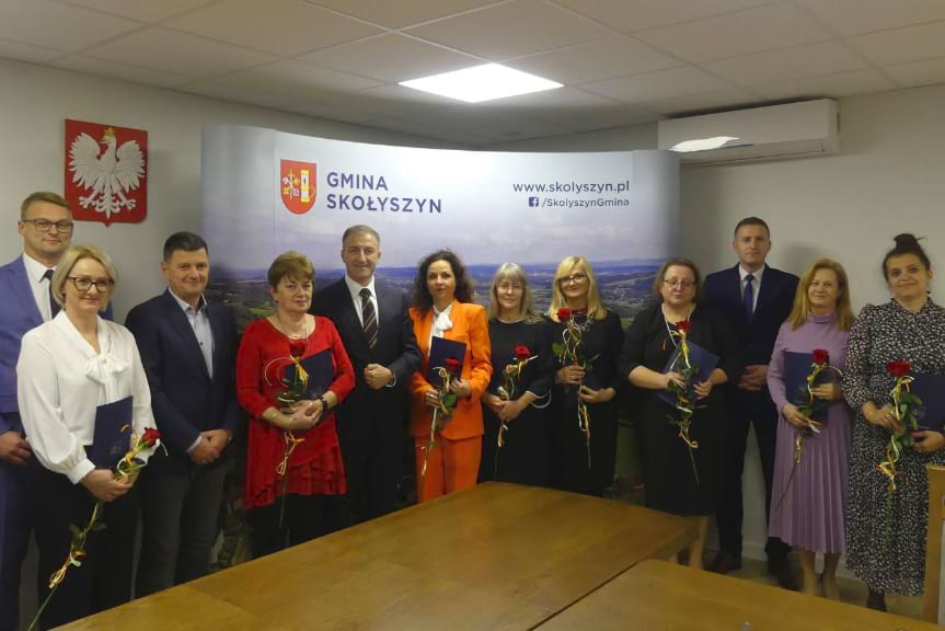 Wójt Gminy Skołyszyn nagrodził nauczycieli i dyrektorów
