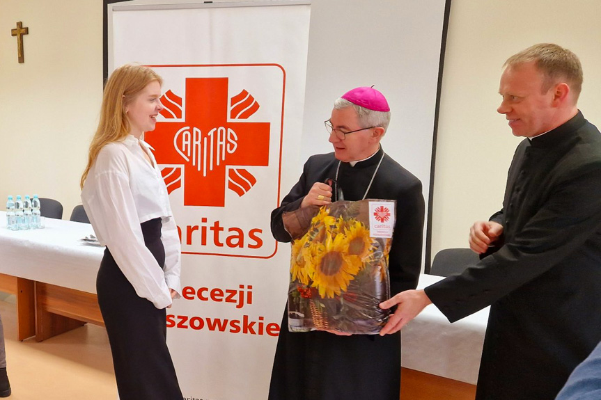 Wsparcie Caritas Diecezji Rzeszowskiej dla studentów polskiego pochodzenia