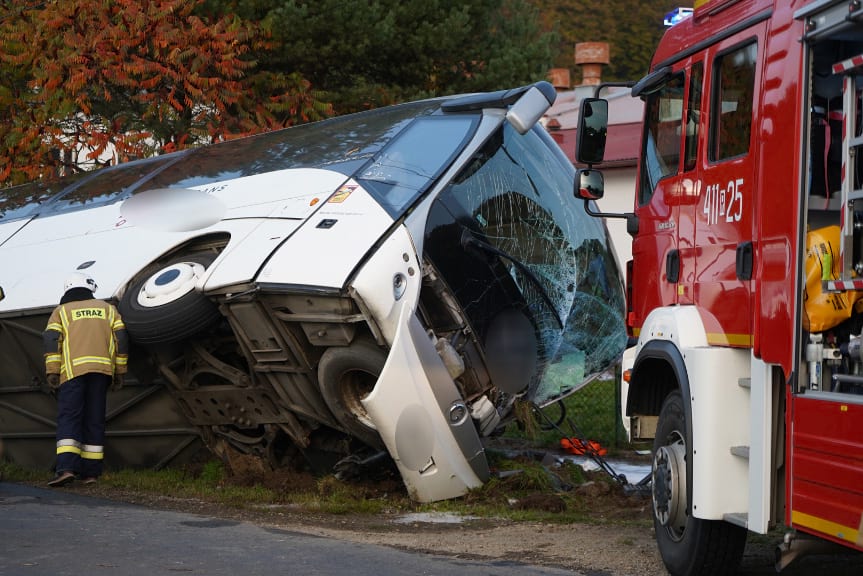 Wypadek autokaru w Grabownicy Starzeńskiej Wypadek autokaru w Grabownicy Starzeńskiej