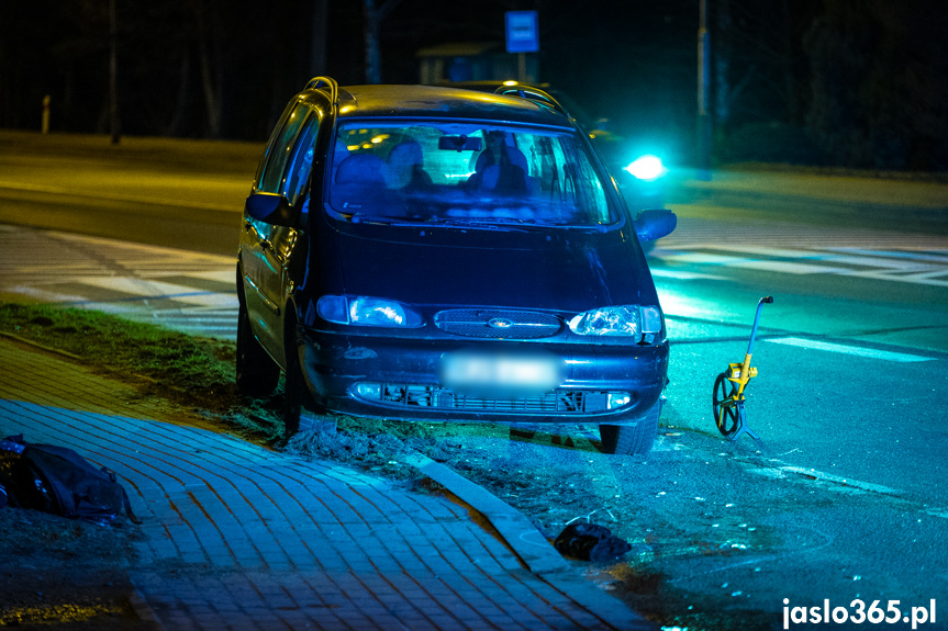 Wypadek w Jaśle na Lwowskiej, potrącona 12-latka
