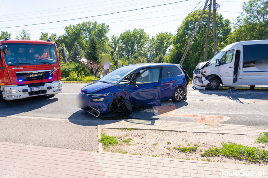 Wypadek w Kołaczycach na DK73