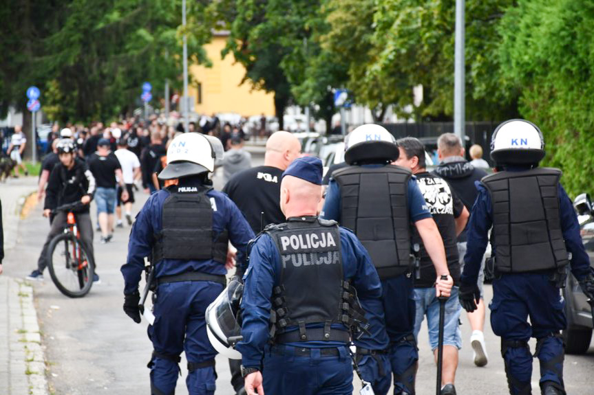 Derby Jasła i Krosna pod czujnym okiem policji Derby Jasła i Krosna pod czujnym okiem policji