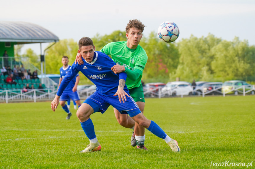 Zamczysko Odrzykoń - Tempo Nienaszów 0:3 [ZDJĘCIA]