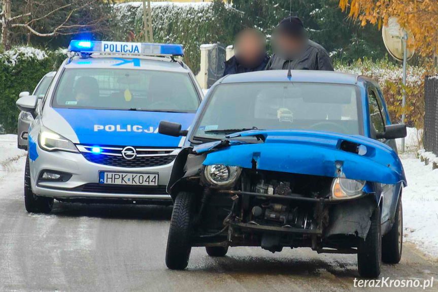 Zderzenie dwóch samochodów w Odrzykoniu Zderzenie dwóch samochodów w Odrzykoniu