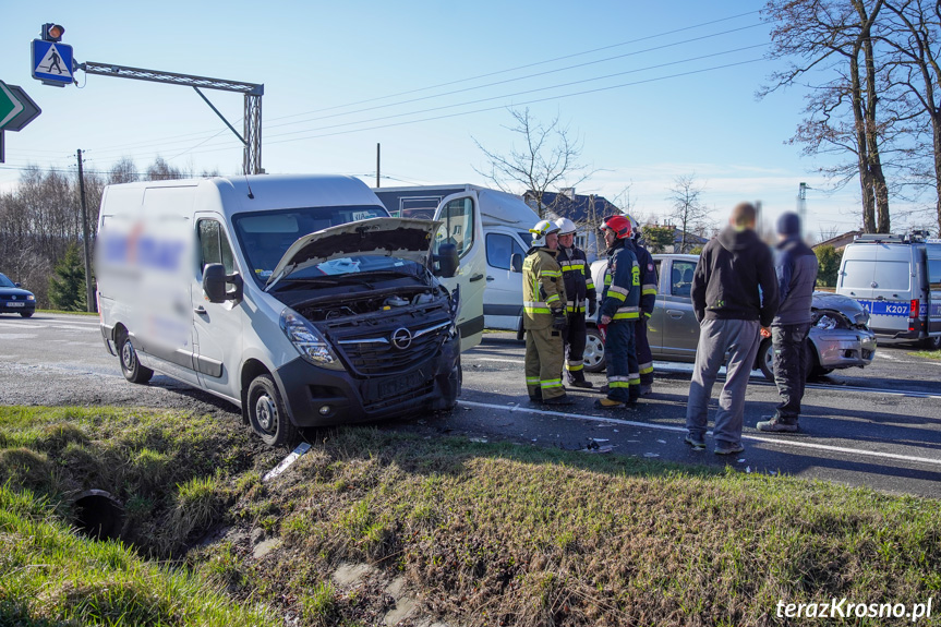 Zderzenie dwóch samochodów w Potoku. Poszkodowane dziecko