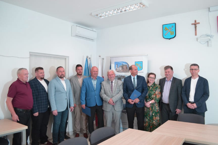 Zmodernizują stadion i wybudują nowe boisko