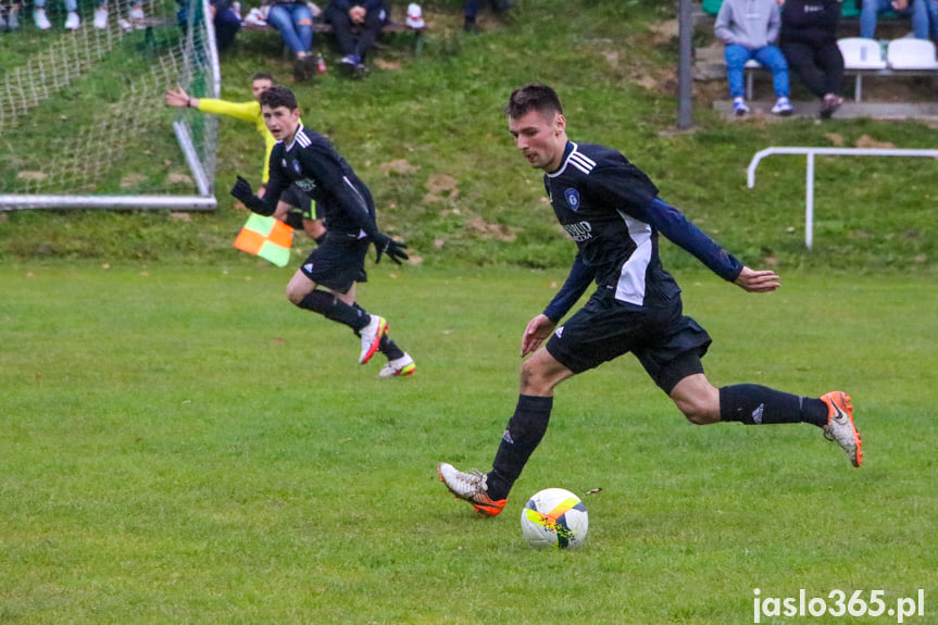 Cisy Jabłonica Polska - Tempo Nienaszów 1:6
