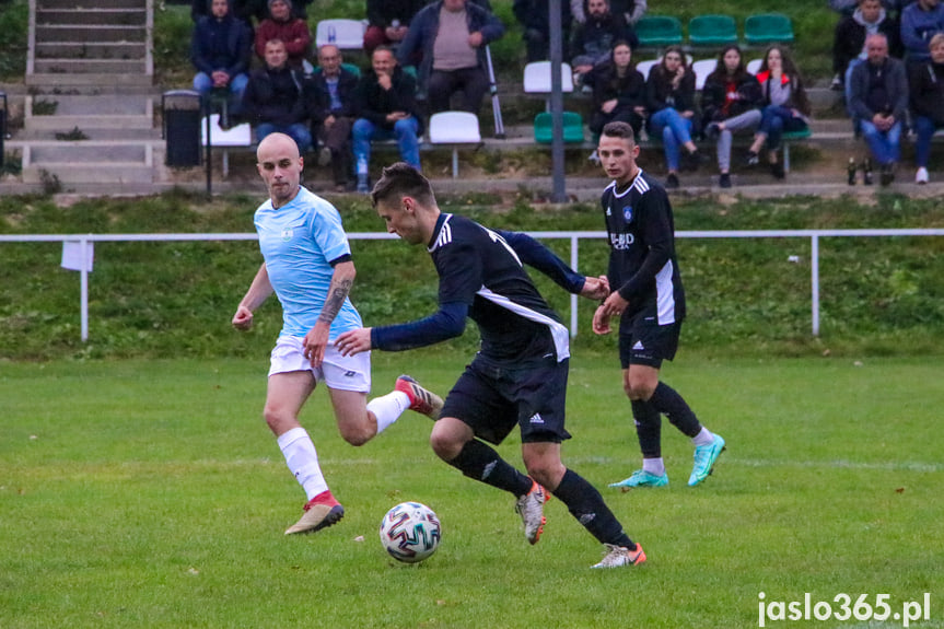 Cisy Jabłonica Polska - Tempo Nienaszów 1:6