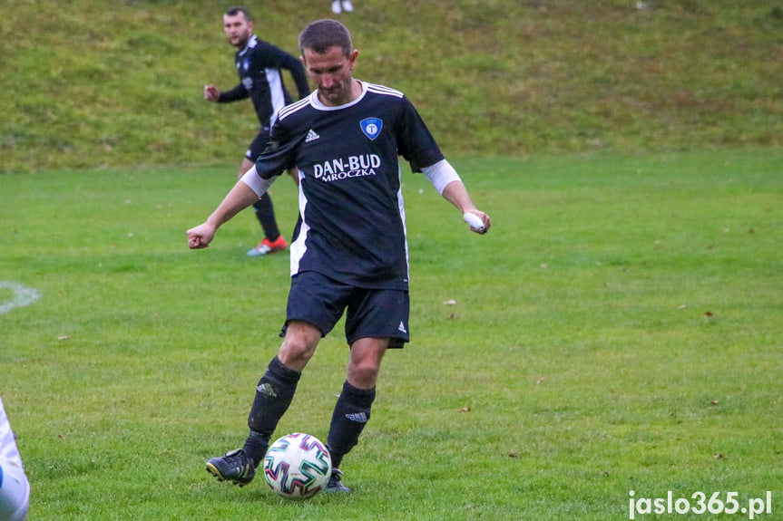 Cisy Jabłonica Polska - Tempo Nienaszów 1:6
