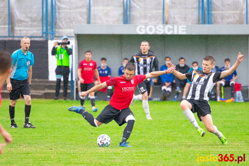 Czarni Jasło - Karpaty Krosno 0:1